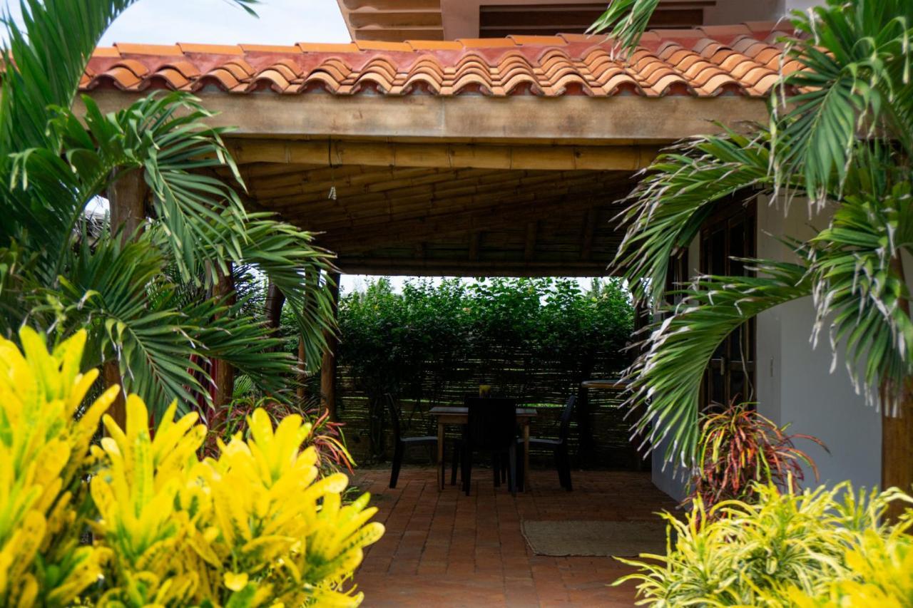 Canoa Suites Bagian luar foto